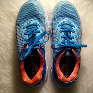 Hoka One One Women's Clifton 3